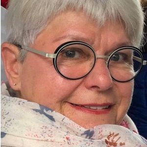 Meet your Posher, Colette